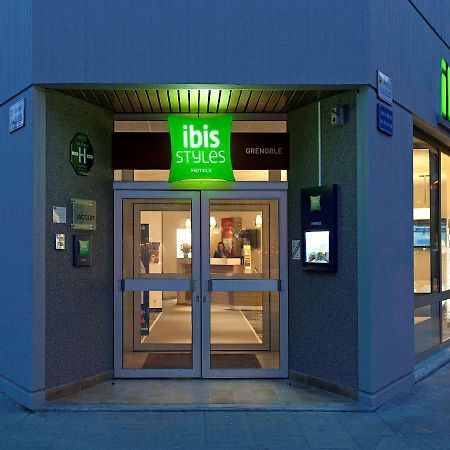 Ibis Styles Grenoble Centre Gare Hotell Exteriör bild