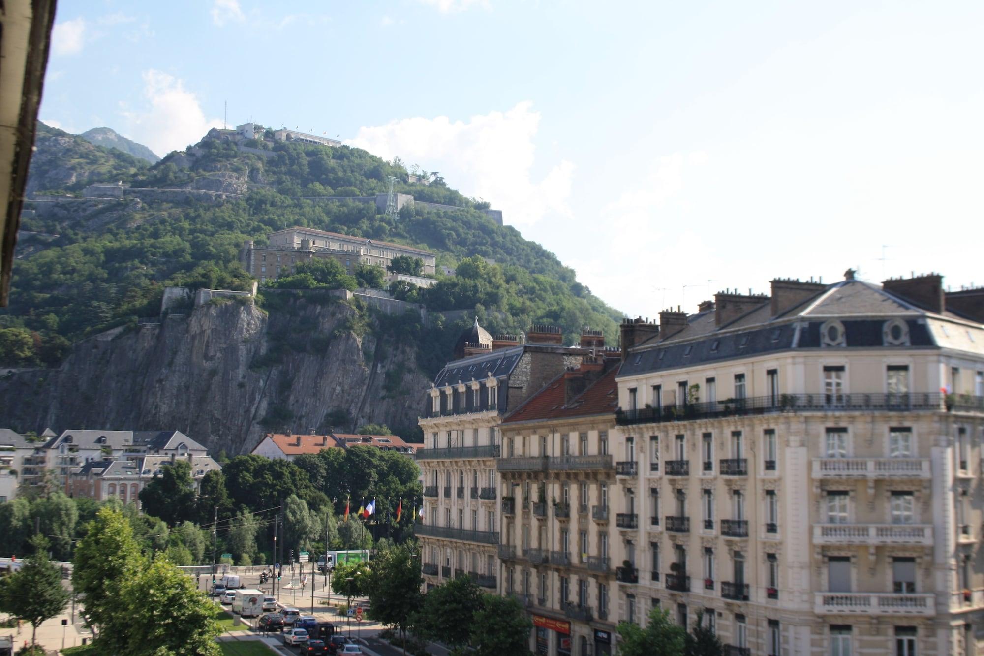 Ibis Styles Grenoble Centre Gare Hotell Exteriör bild